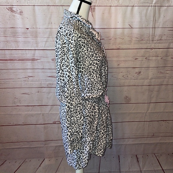 **SOLD ON MARKETPLACE ❤️Soft and sexy Victoria’s Secret cotton robe - Picture 5 of 10